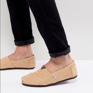 NWT Toms Classics- Natural Burlap